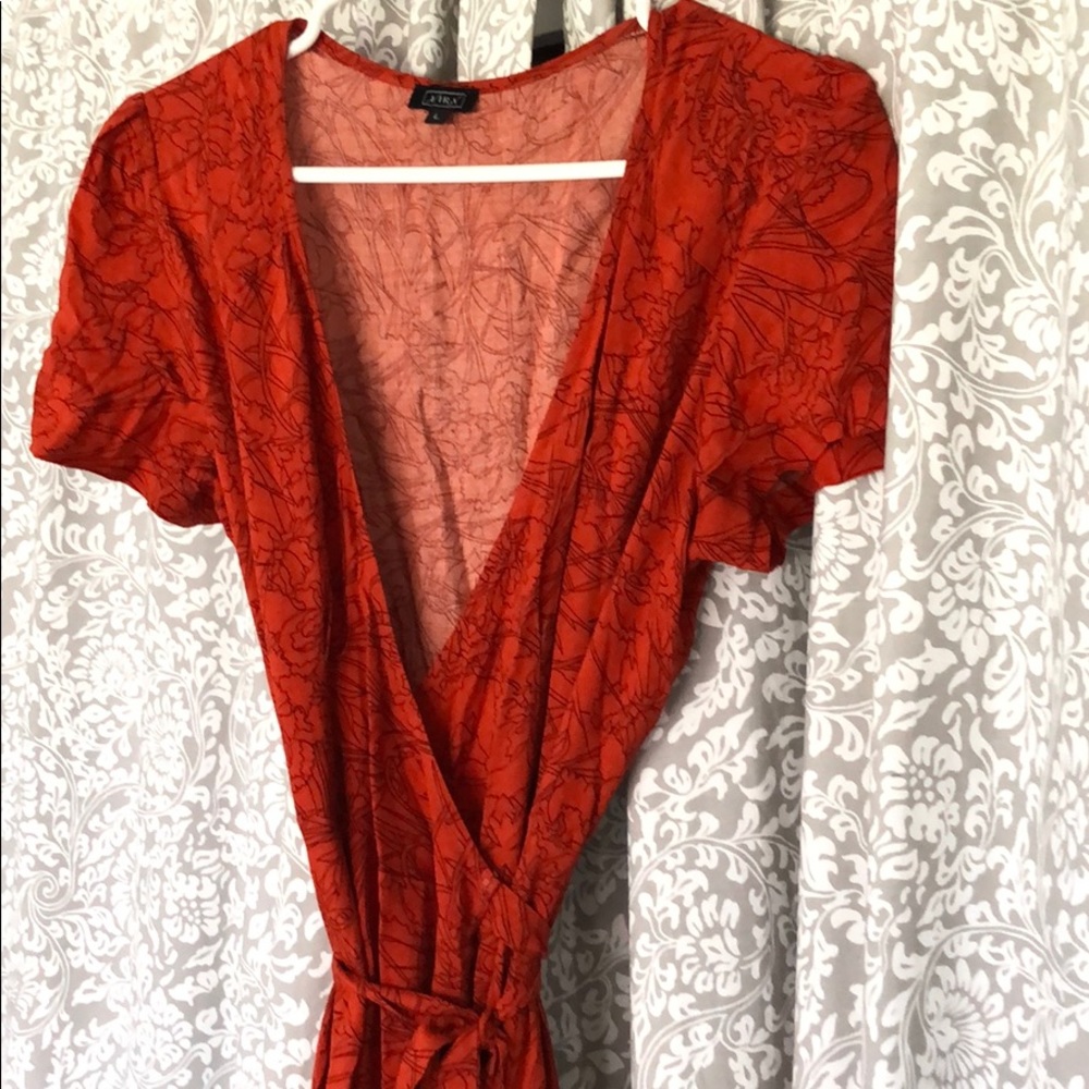 Floral printed wrap dress